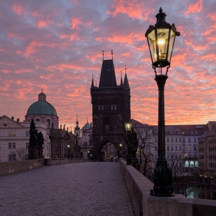 Karlův most - červené mraky, fotografie č. 93